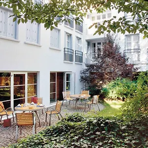 Adagio Montmartre 4*, Paris Frankreich